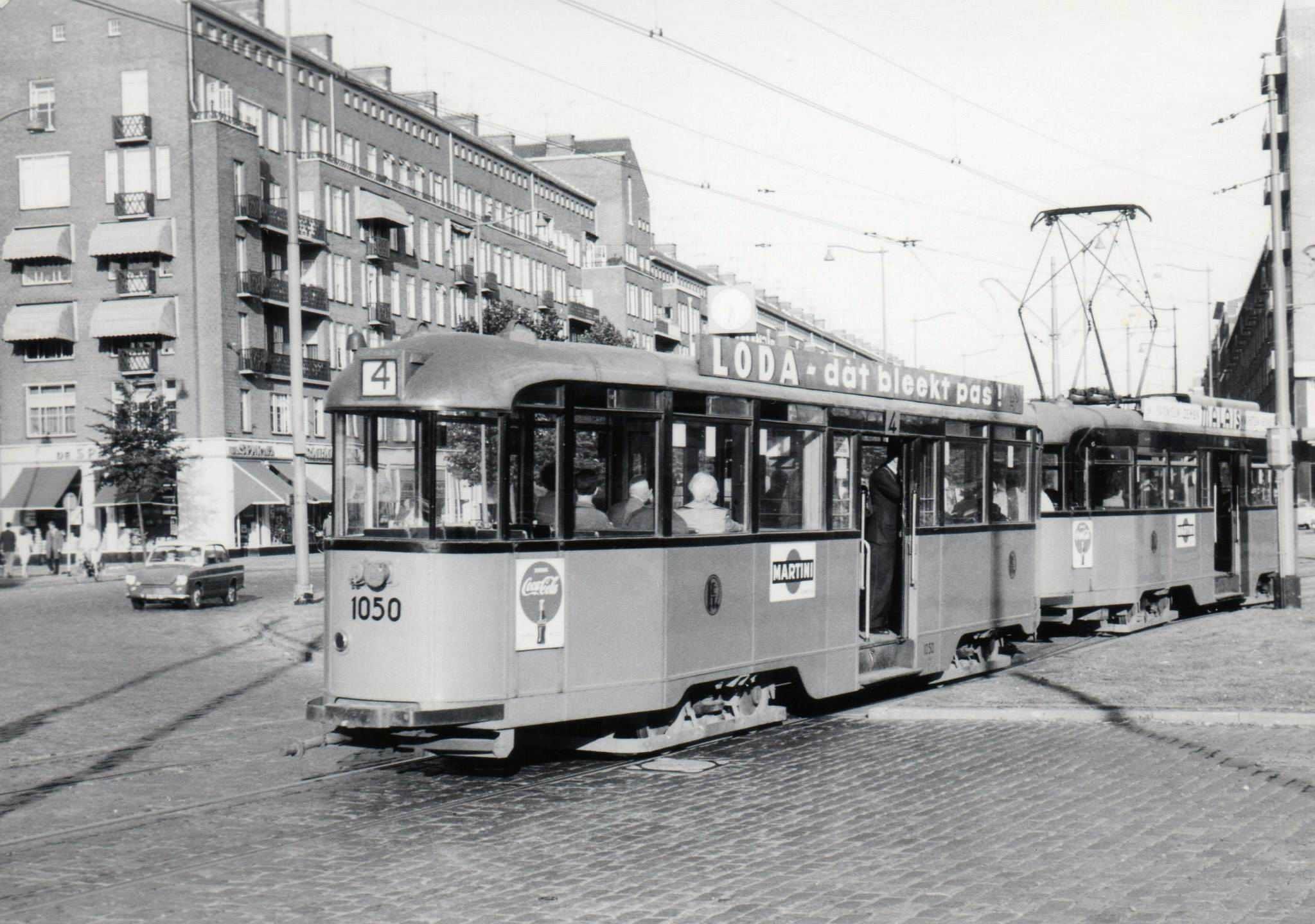 1050 24 a