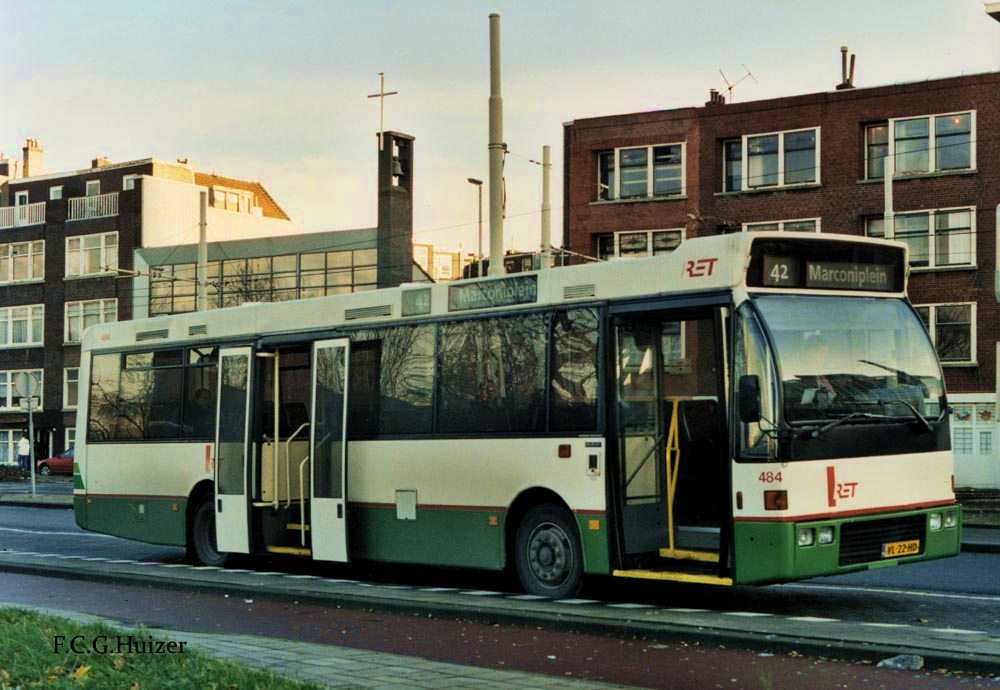 484 2  DAF Den Oudsten  a