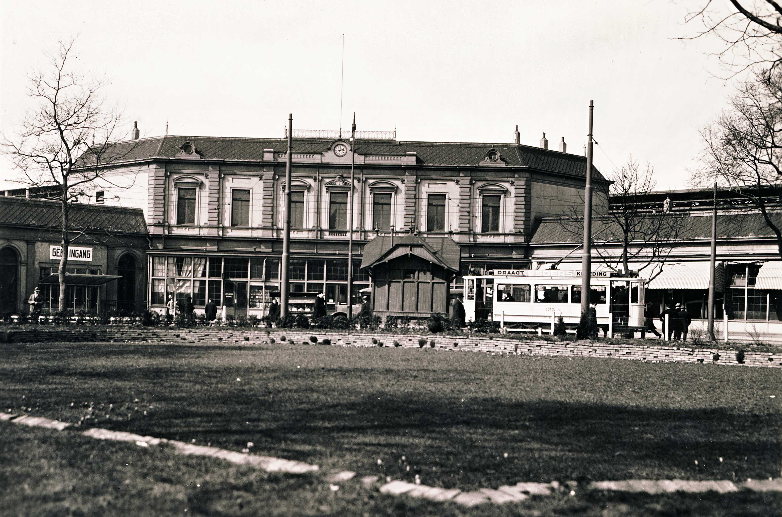 Stationsplein 1929 01 a